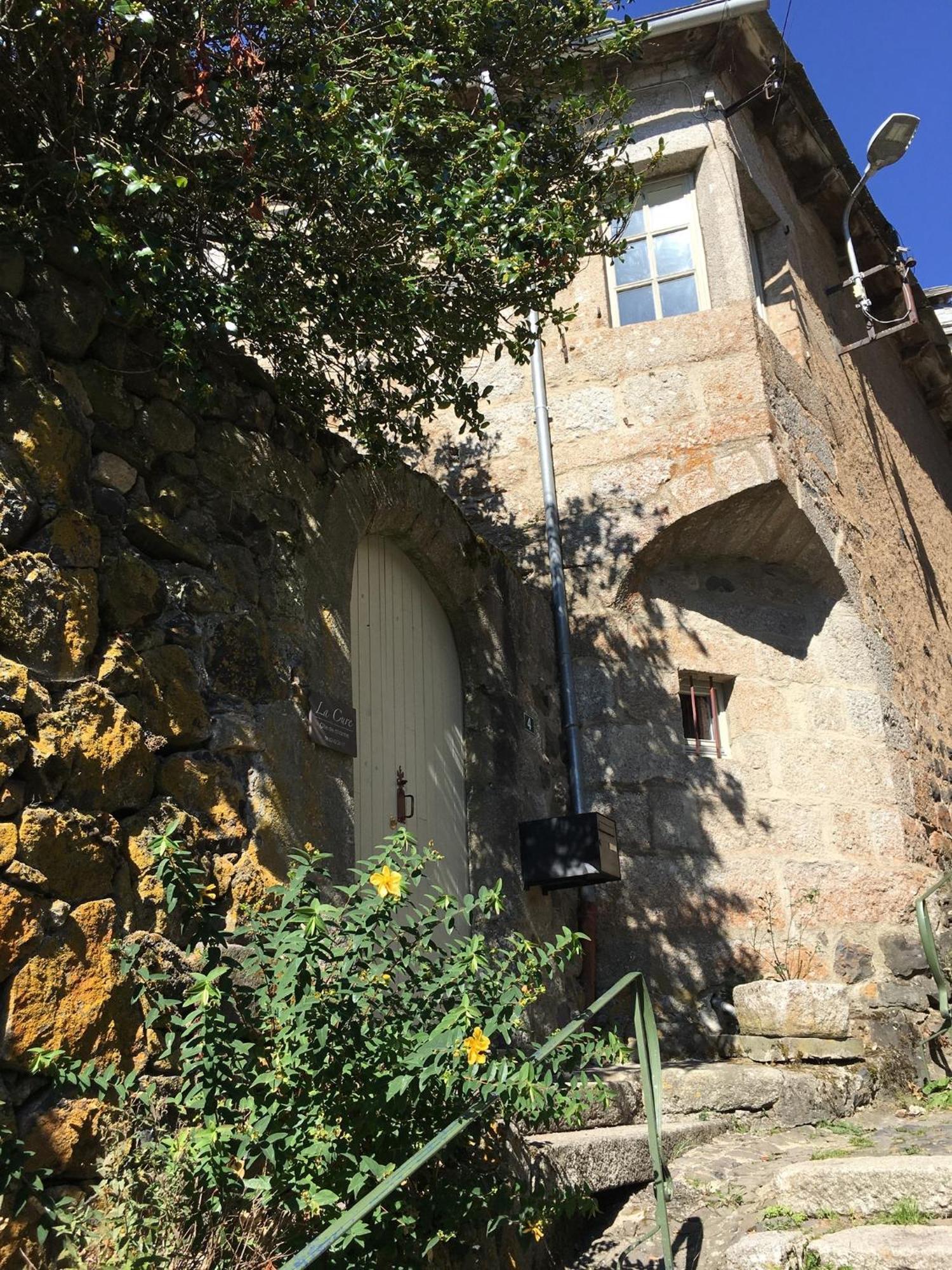 La Cure Grande Maison De Charme De 2 A 14 Personnes Saint-Urcize Esterno foto