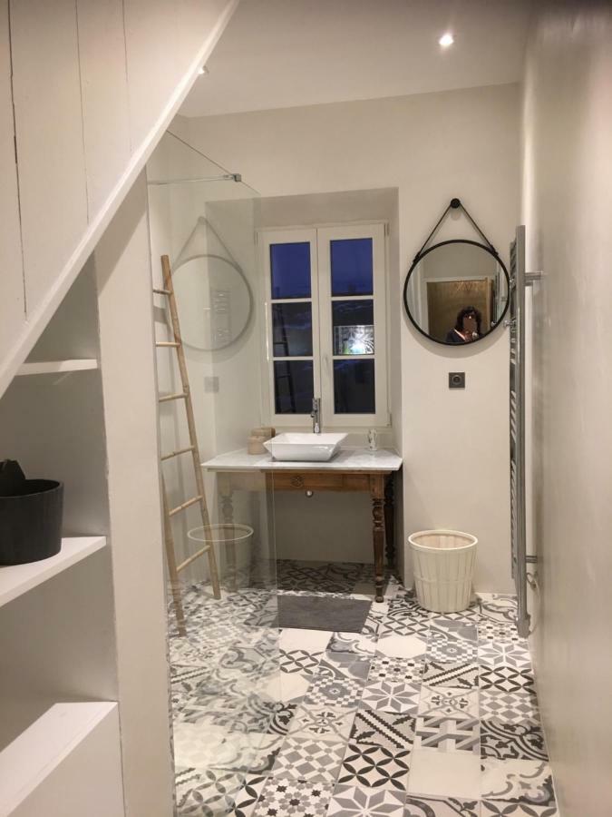 La Cure Grande Maison De Charme De 2 A 14 Personnes Saint-Urcize Esterno foto