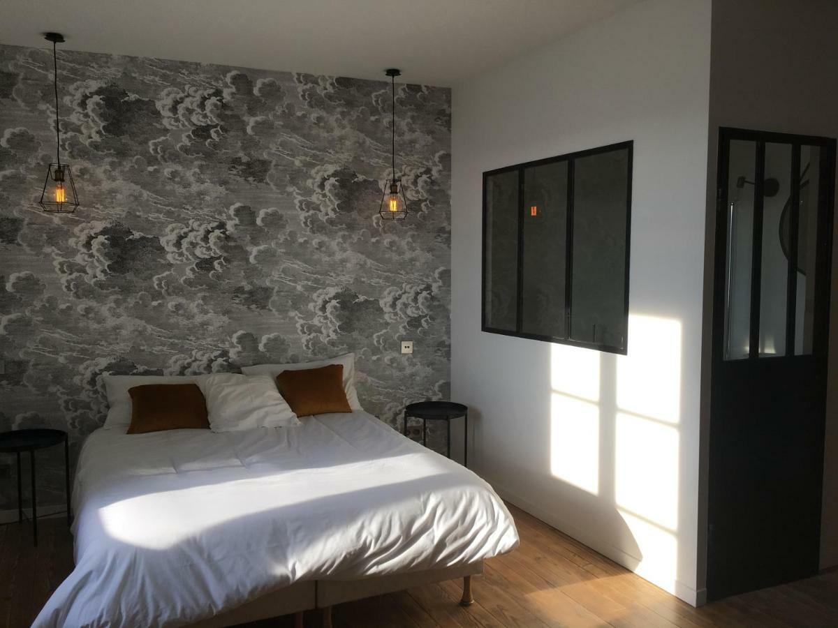 La Cure Grande Maison De Charme De 2 A 14 Personnes Saint-Urcize Esterno foto